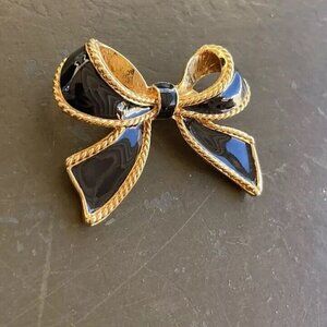 Black Enamel Bow Set Vintage KJL for Avon Kenneth Lane Gold Black Brooch Pin